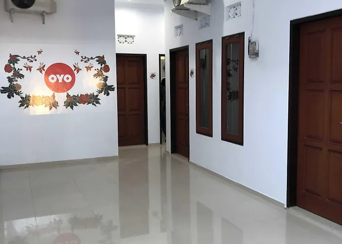 Vaccinated Staff -oyo 672 Bali Radiance Hotel 2*